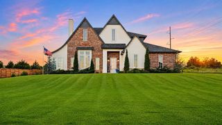 3261 Red Ridge Drive, Blanchard, OK 73010