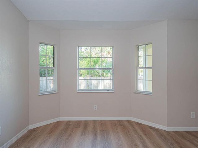 8265 97th Avenue, Vero Beach, FL 32967