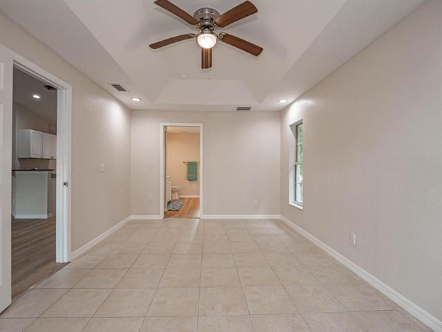 8265 97th Avenue, Vero Beach, FL 32967