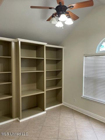 10399 3rd Avenue, D'iberville, MS 39540