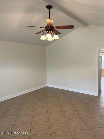 10399 3rd Avenue, D'iberville, MS 39540