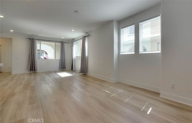 2750 W 182nd 120, Torrance, CA 90504