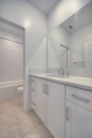 2750 W 182nd 120, Torrance, CA 90504