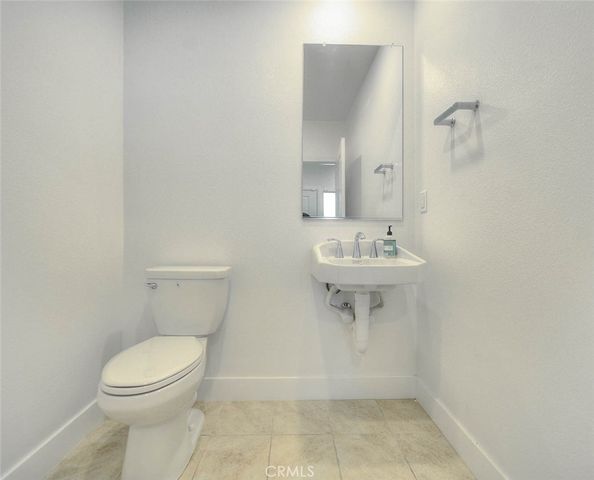 2750 W 182nd 120, Torrance, CA 90504