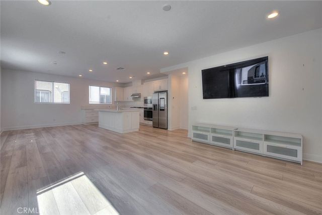 2750 W 182nd 120, Torrance, CA 90504