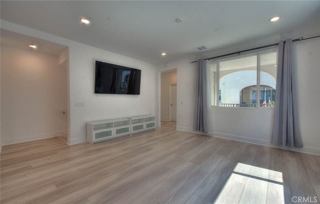 2750 W 182nd 120, Torrance, CA 90504
