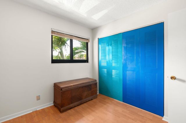 22075 Las Brisas Circle 306, Boca Raton, FL 33433