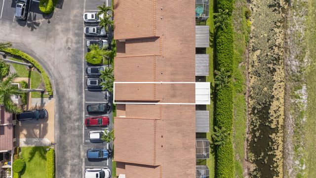 22075 Las Brisas Circle 306, Boca Raton, FL 33433