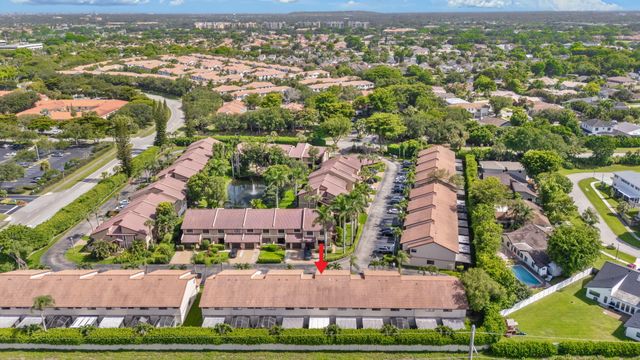 22075 Las Brisas Circle 306, Boca Raton, FL 33433