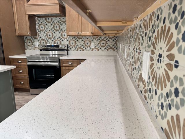 13532 14TH STREET, Dade City, FL 33525