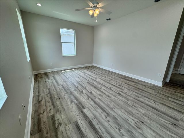 13532 14TH STREET, Dade City, FL 33525