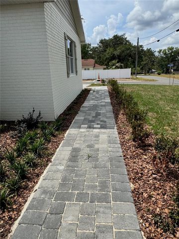 13532 14TH STREET, Dade City, FL 33525