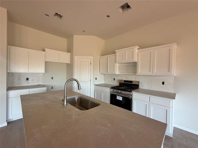 4020 Caraway Lane, Norman, OK 73026