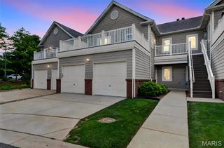 719 Windberry Court, Oakland, MO 63122