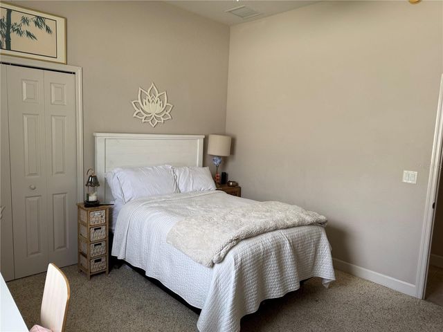 1018 GREEN GATE BOULEVARD, Groveland, FL 34736