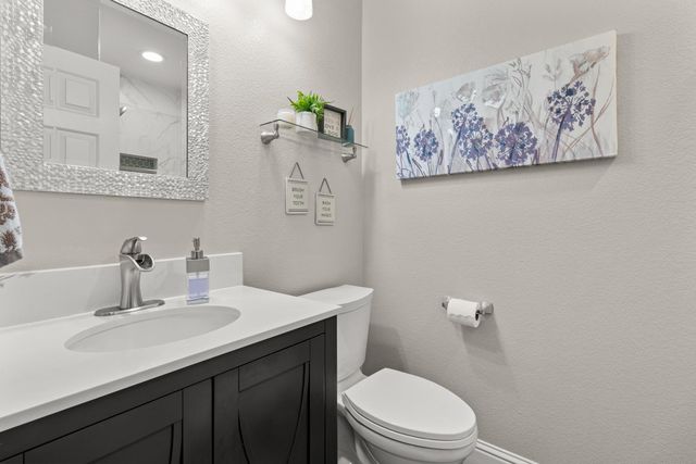 11742 Tenderfoot Dr, Gold River, CA 95670
