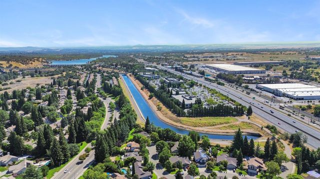 11742 Tenderfoot Dr, Gold River, CA 95670