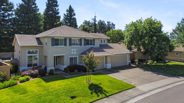11742 Tenderfoot Dr, Gold River, CA 95670