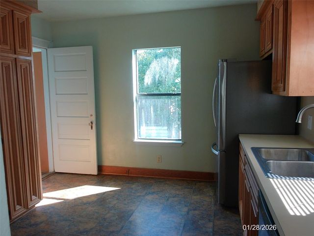 4619 Avenue Avenue S, Galveston, TX 77551