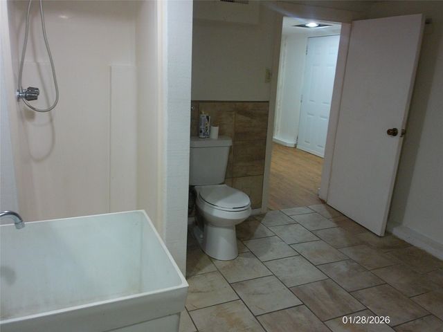 4619 Avenue Avenue S, Galveston, TX 77551