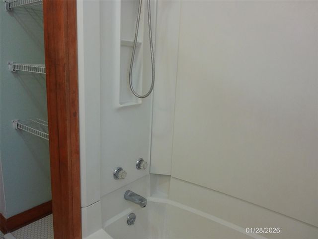 4619 Avenue Avenue S, Galveston, TX 77551