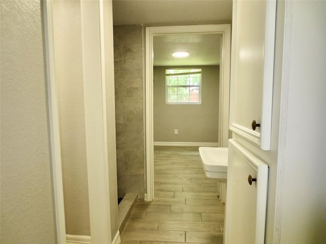 2204 Parker Road B, Houston, TX 77093