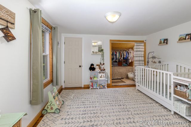 5234 S Johnson Road, Greenville, MI 48838