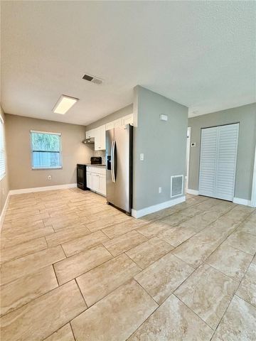 7132 OAKWOOD DRIVE, New Port Richey, FL 34652