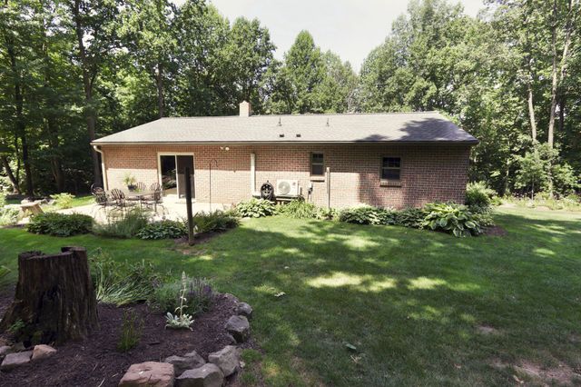 1580 GIRL SCOUT RD, Denver, PA 17517