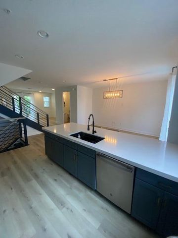 229 N Latitude Circle, Delray Beach, FL 33483