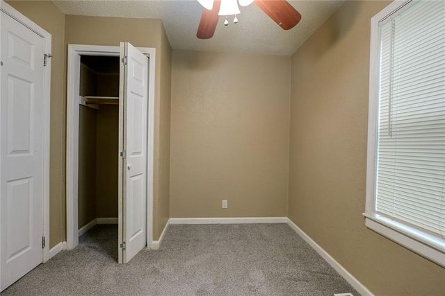 6306 E 152nd Street, Grandview, MO 64030