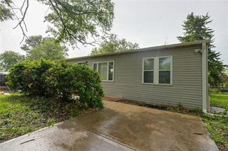6306 E 152nd Street, Grandview, MO 64030