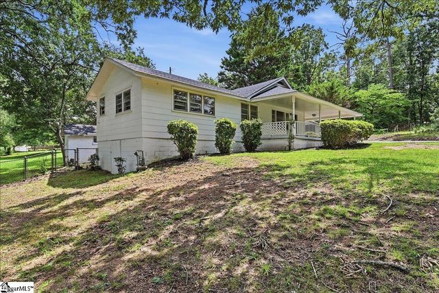 412 Hood Road, Greenville, SC 29611