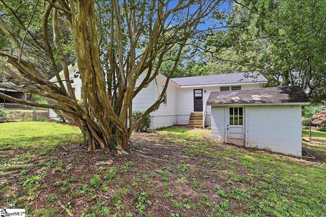 412 Hood Road, Greenville, SC 29611