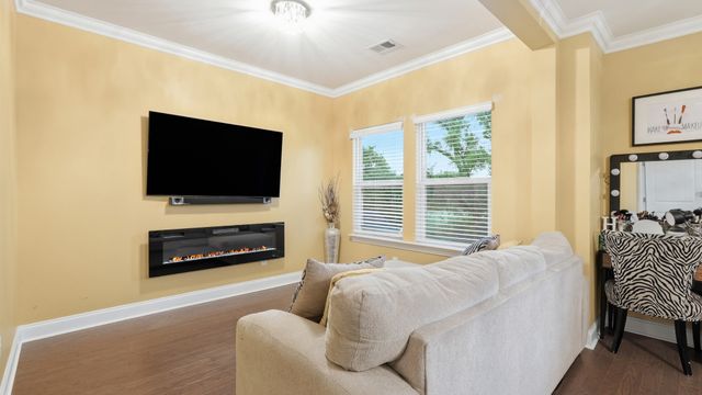 1677 Boardwalk Pl, Gallatin, TN 37066