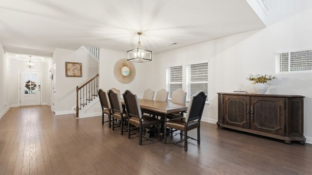 1677 Boardwalk Pl, Gallatin, TN 37066