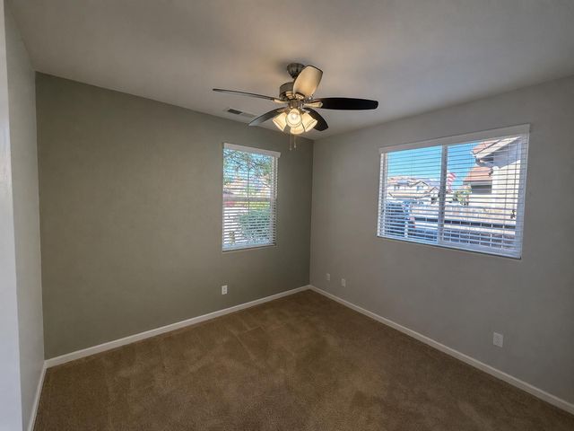 3742 Wrenwood Avenue, Clovis, CA 93619