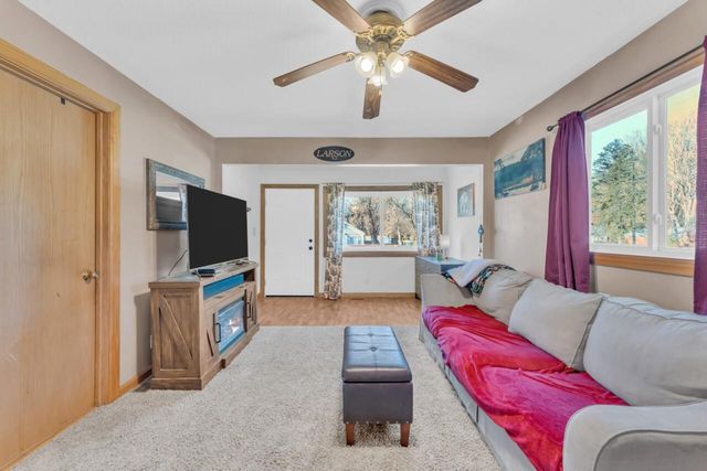 2800 Mabie STREET, Delavan, WI 53115