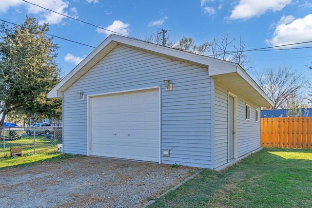 2800 Mabie STREET, Delavan, WI 53115