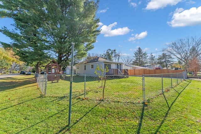 2800 Mabie STREET, Delavan, WI 53115