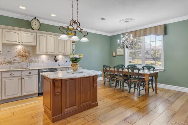 742 Verona Drive, Melville, NY 11747
