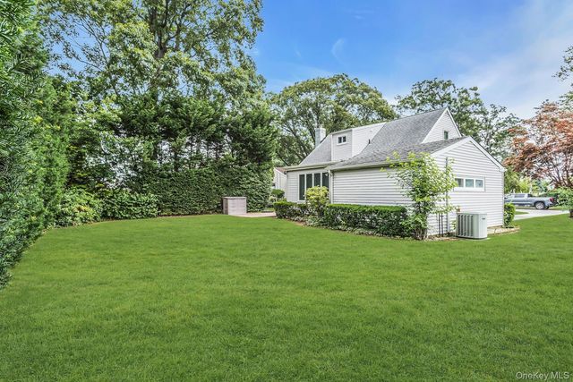 2782 Harvey Avenue, Oceanside, NY 11572
