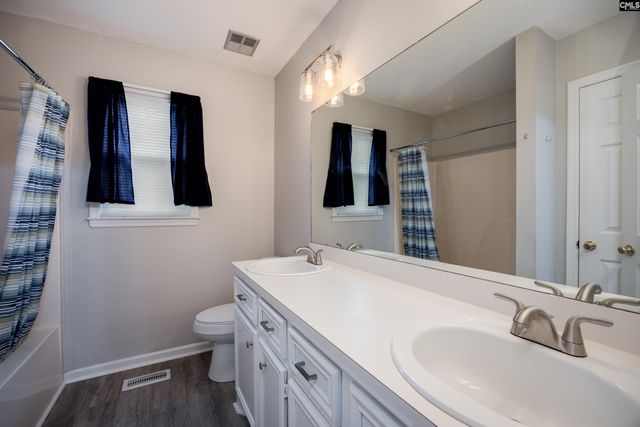 124 Chickadee Court, West Columbia, SC 29170