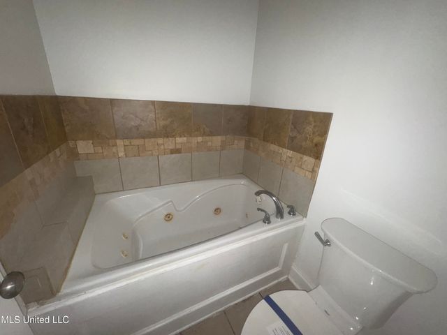 411 Poplar Boulevard, Pearl, MS 39208