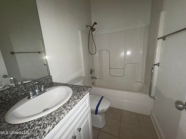 411 Poplar Boulevard, Pearl, MS 39208