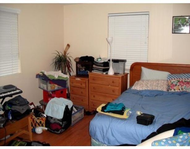 11 Cogswell Avenue 17, Cambridge, MA 02140