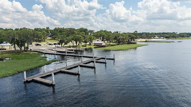 7421 FIELDSTONE DRIVE, Groveland, FL 34736