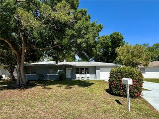 4917 99TH STREET N, St Petersburg, FL 33708