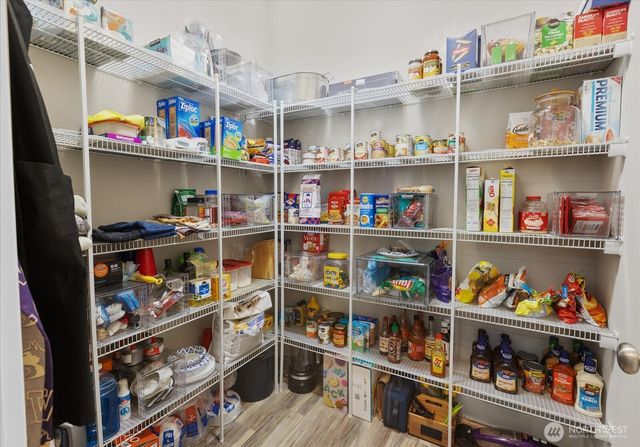 715 153rd Street SW, Lynnwood, WA 98087