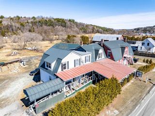 1079 S Barre Road, Barre City, VT 05641
